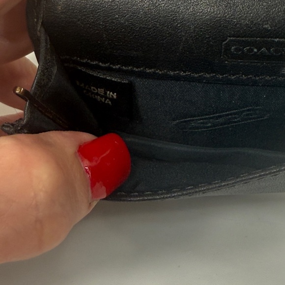 Vintage Coach Black Leatherwear credit card Wallet - Picture 11 of 11